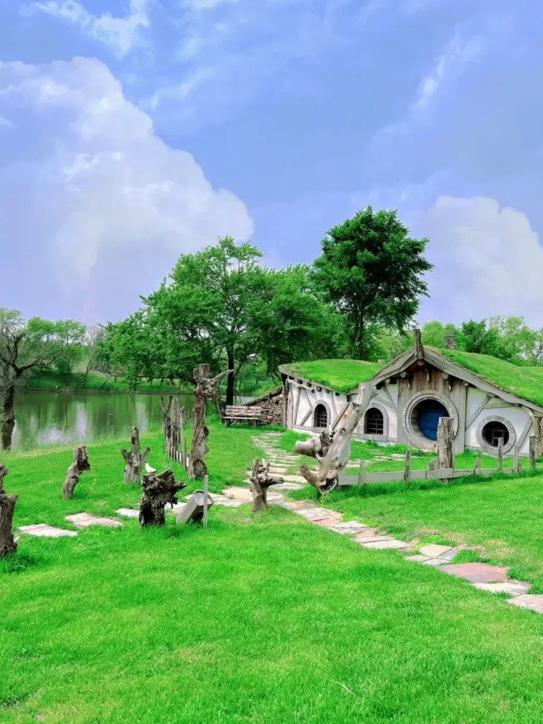 Fuxin travel guide
Things to do in Fuxin
Fuxin attractions
Fuxin itinerary
Fuxin Agate
Haitang Mountain
Ruiying Temple