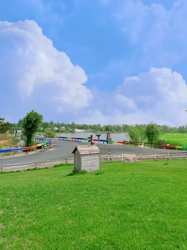 Fuxin travel guide
Things to do in Fuxin
Fuxin attractions
Fuxin itinerary
Fuxin Agate
Haitang Mountain
Ruiying Temple