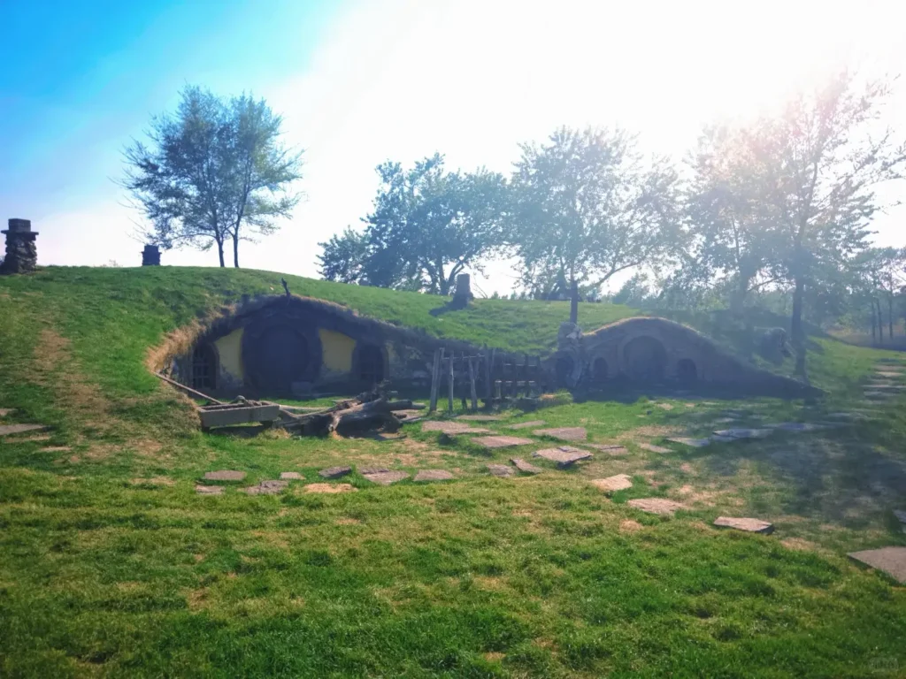 Fuxin travel guide
Things to do in Fuxin
Fuxin attractions
Fuxin itinerary
Fuxin Agate
Haitang Mountain
Ruiying Temple