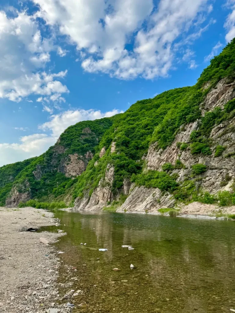 Anshan travel guide
Things to do in Anshan
Anshan attractions
Anshan itinerary
Qianshan National Park
Jade Buddha Palace
Tanggangzi