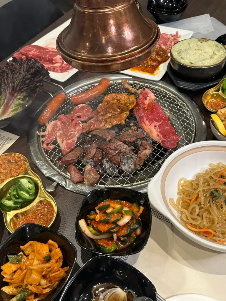 Jilin travel guide
Things to do in Jilin
Jilin attractions
Jilin itinerary
Changbai Mountain
Changchun
Korean Barbecue